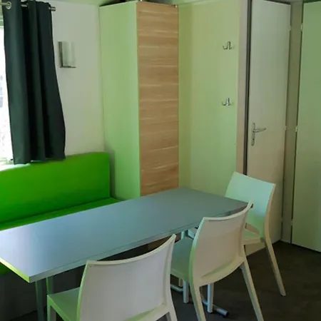 Mobil-home 3 Avec Terrasse à - Api-1-52-808