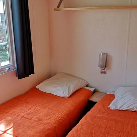 캠프장 Mobil-home 3 Avec Terrasse A - Api-1-52-808 콜리아스